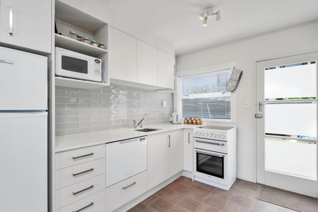 Central Stay - Taupo Flat Екстер'єр фото