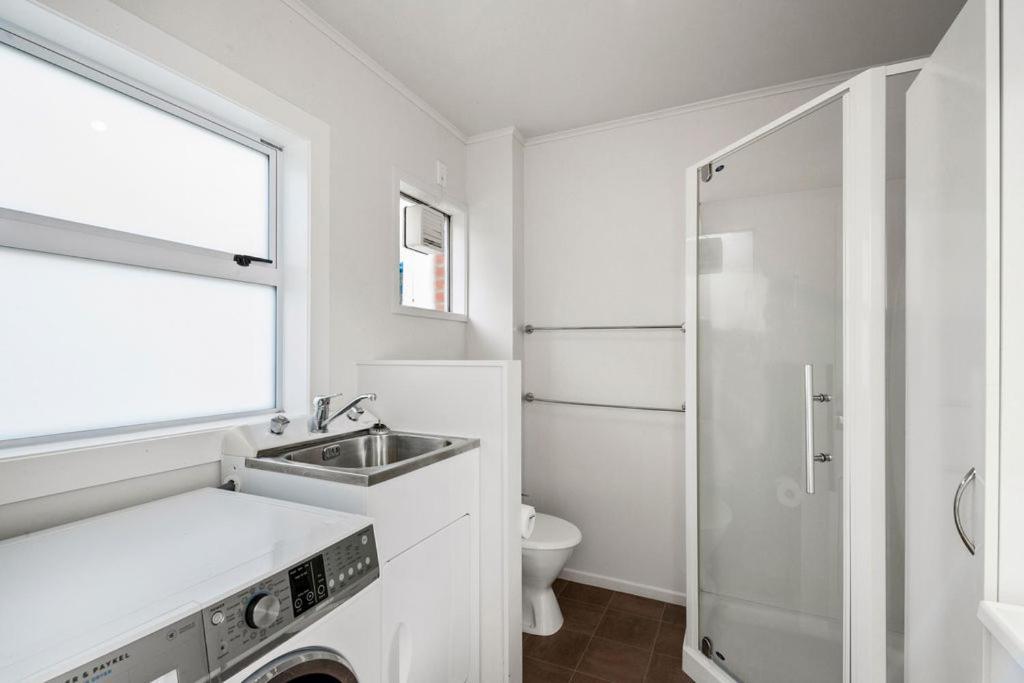 Central Stay - Taupo Flat Екстер'єр фото